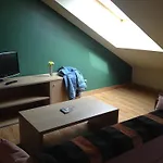 Mar