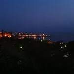 Mar * Comillas