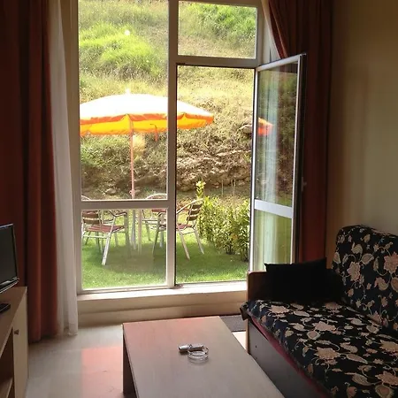 Mar * Comillas